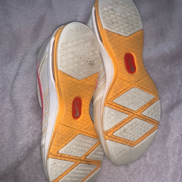 • donated • - Picture 4 of 5